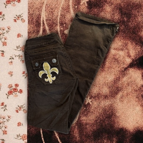 Brown Laguna Beach Flare Jeans with Embroidered Pockets - Picture 3 of 7